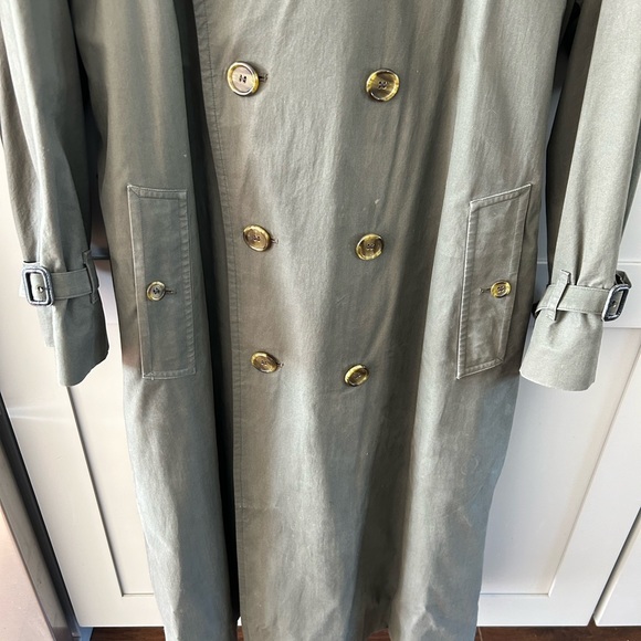 Burberrys Men’s Olive Green trench coat with zip out wool lining. Size 40 L - Picture 11 of 16